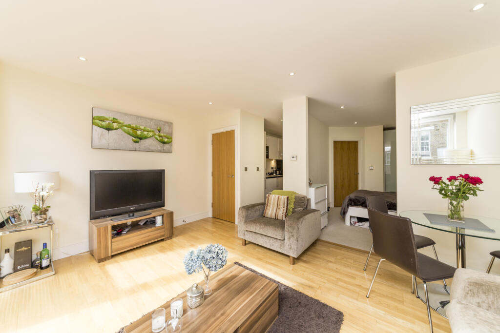 rooms picture