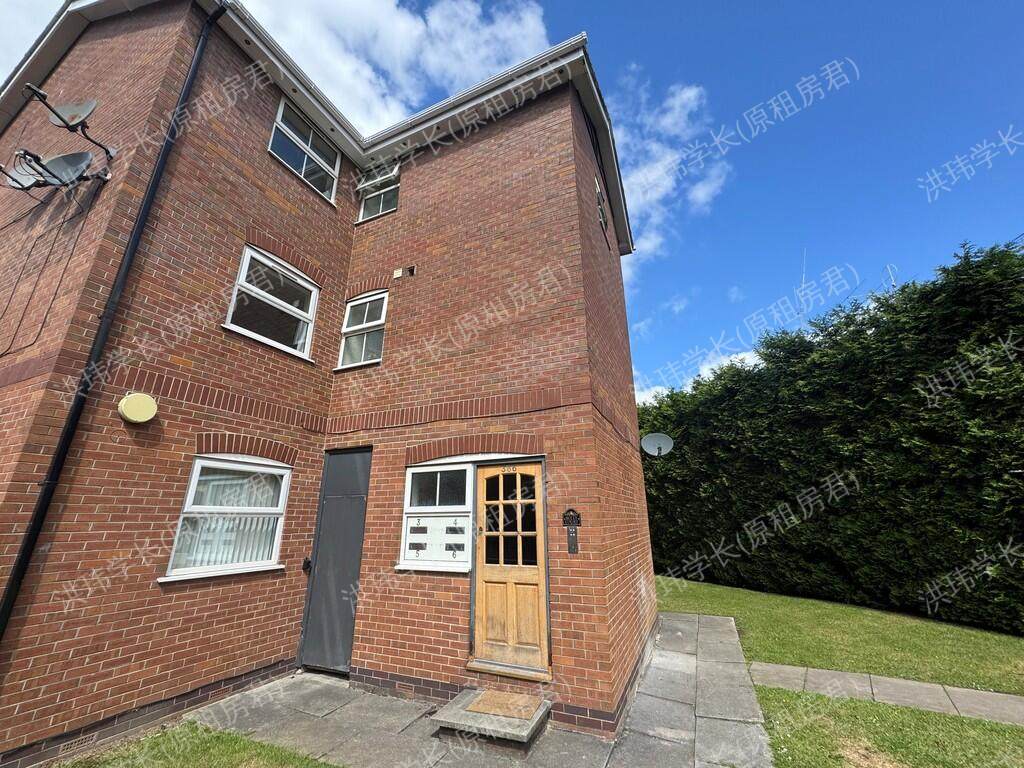 380 Wellington Rd N公寓