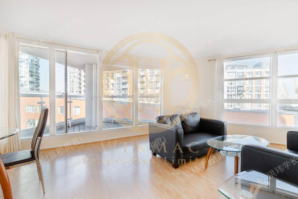 Aurora Building公寓