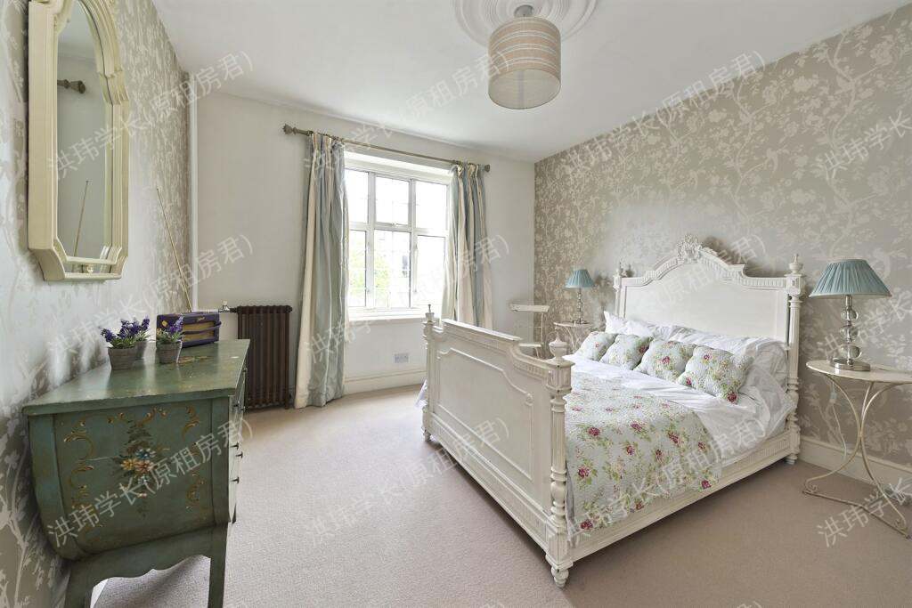rooms picture