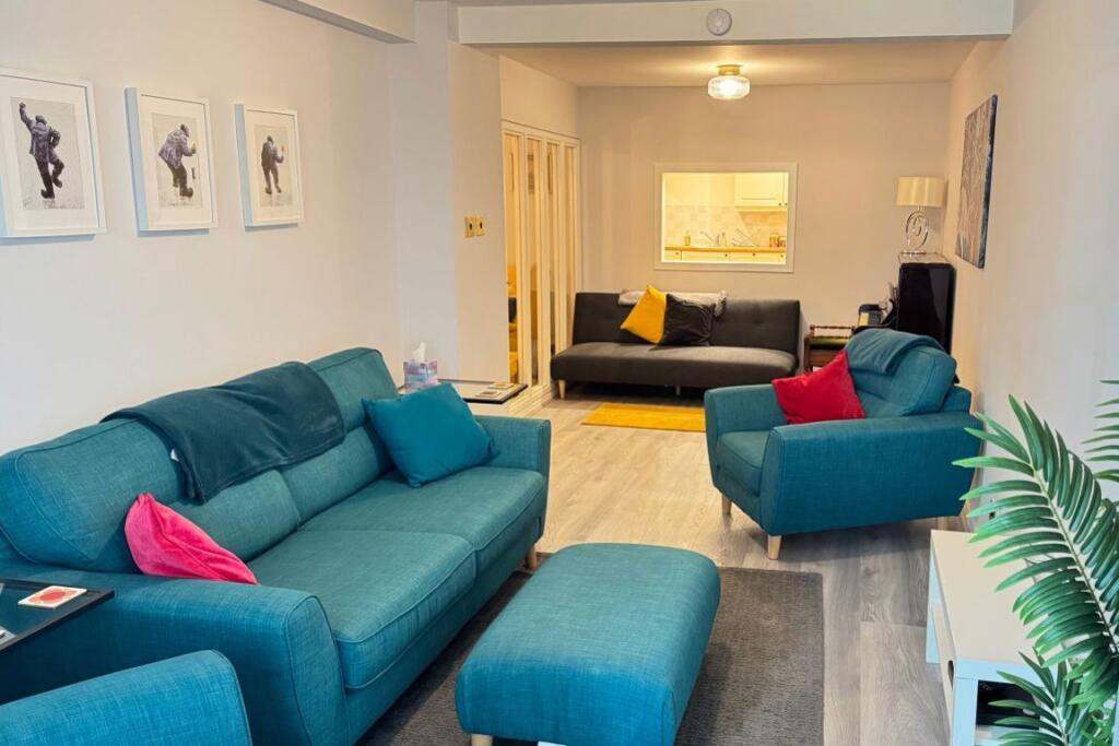 rooms picture