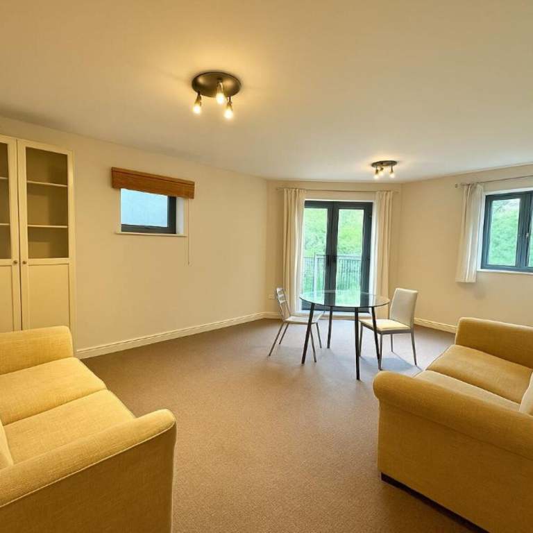 rooms picture