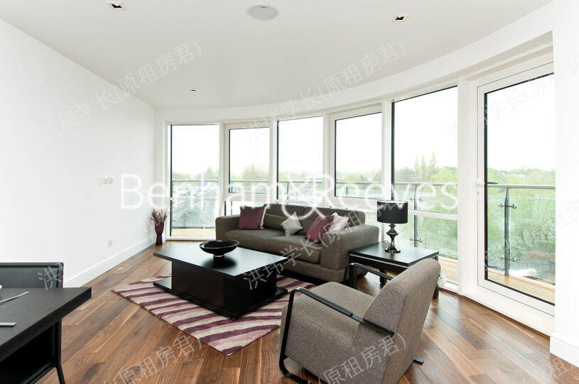 Kew Bridge Road Brentford TW8公寓