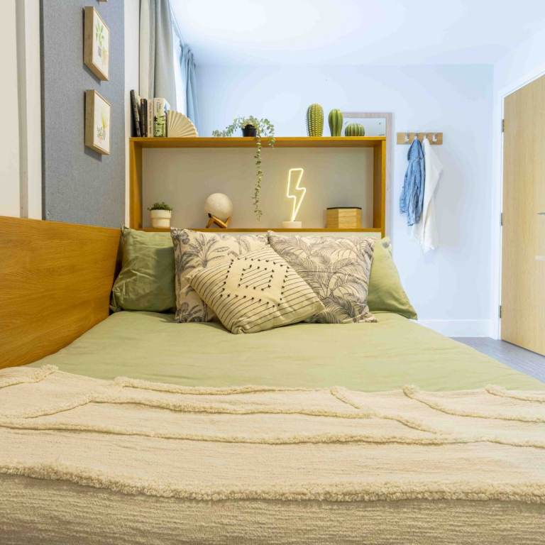 rooms picture