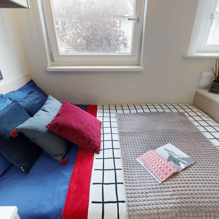 rooms picture