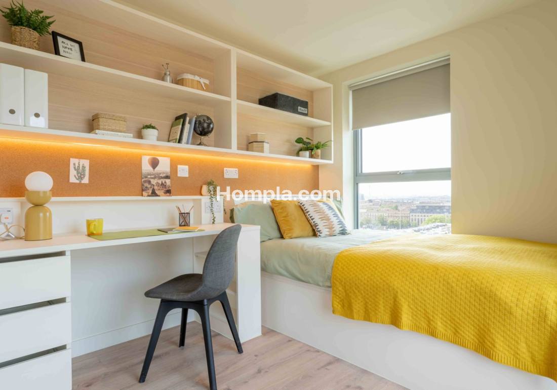 iQ Cullen House apartment