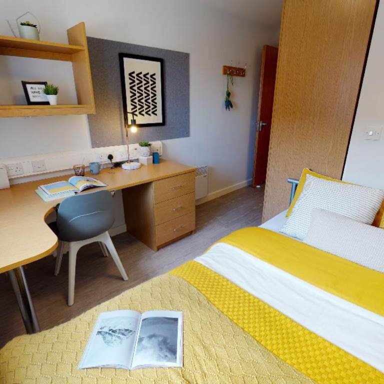 rooms picture