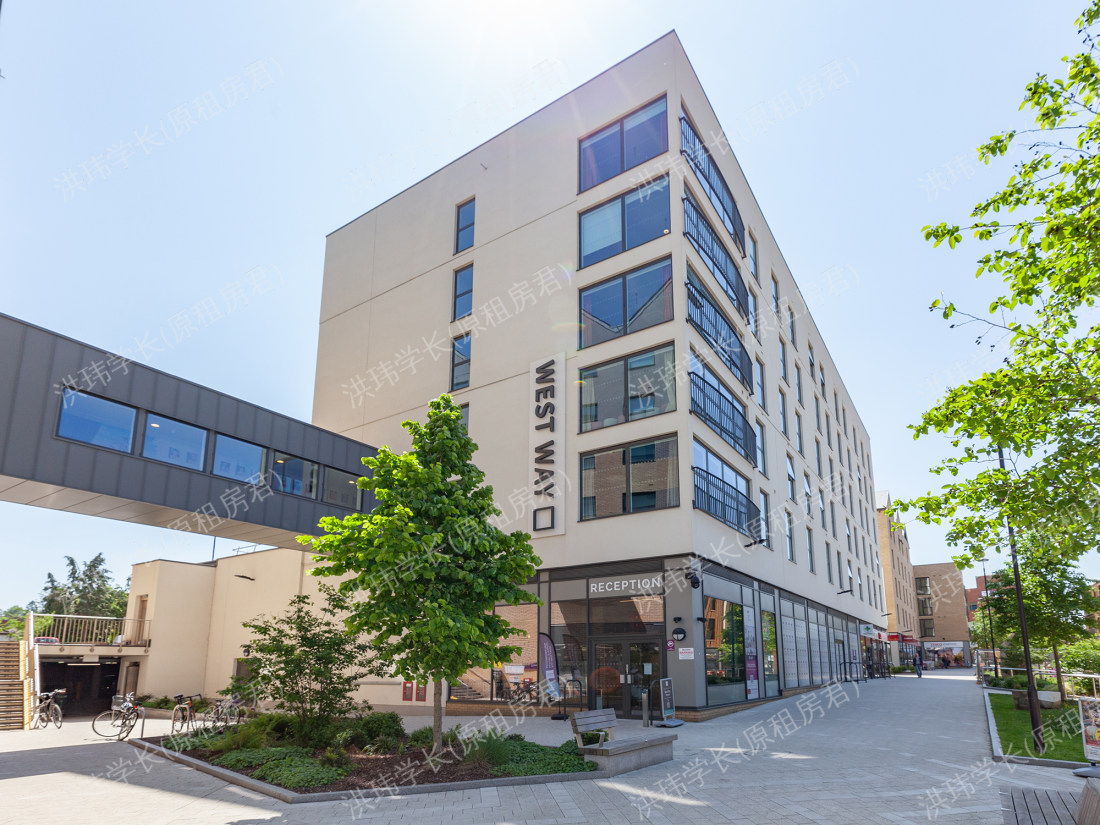 West Way Square公寓