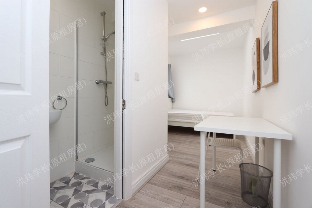 rooms picture