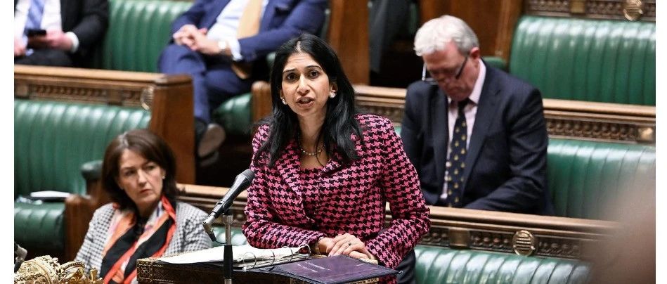 继英国首相计划减少国际学生招生人数,提高入学要求后! 今内政大臣又提议缩短PSW,从3年变6个月!