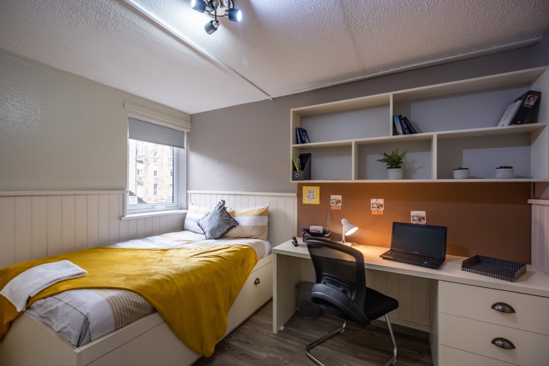 room picture