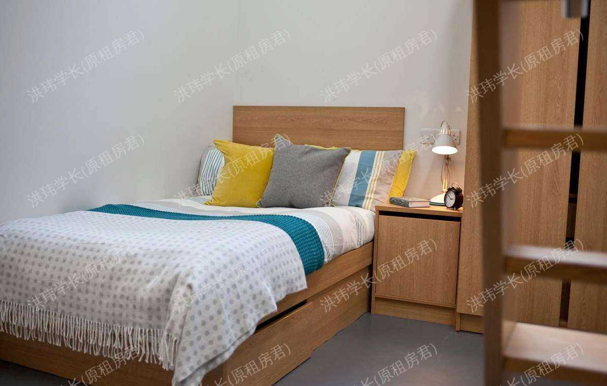 rooms picture