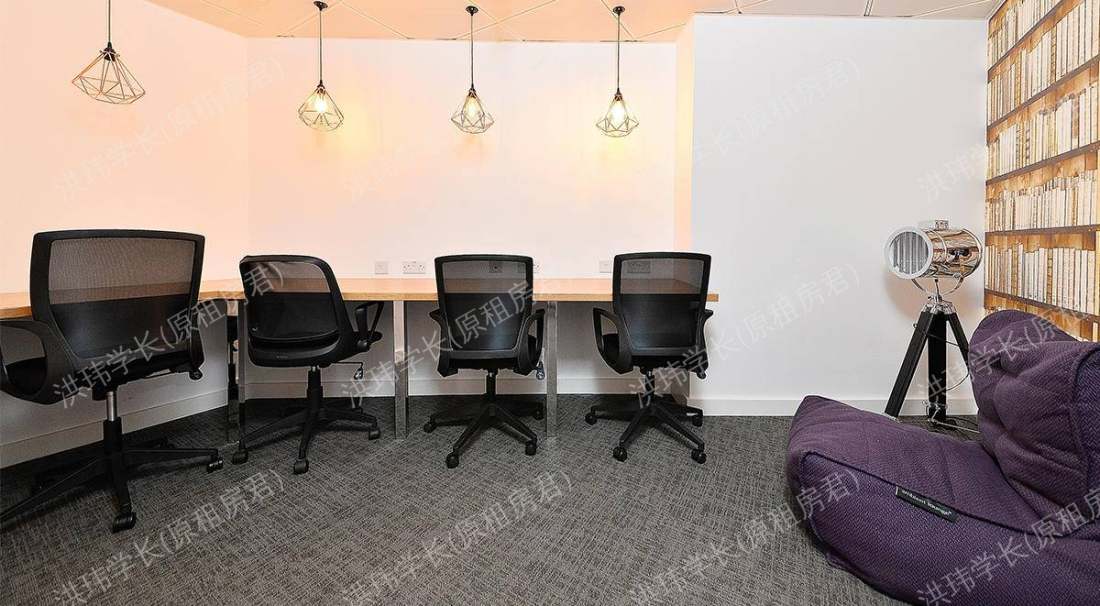 88 Bromsgrove House公寓