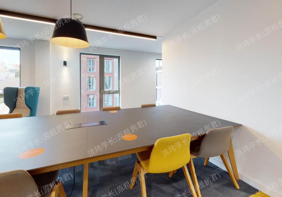 iQ Century Square公寓