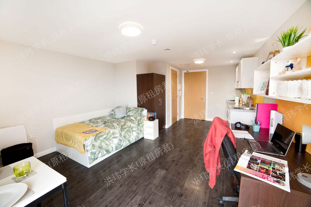 rooms picture