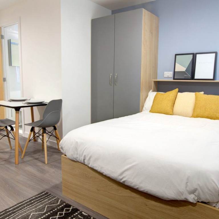 rooms picture