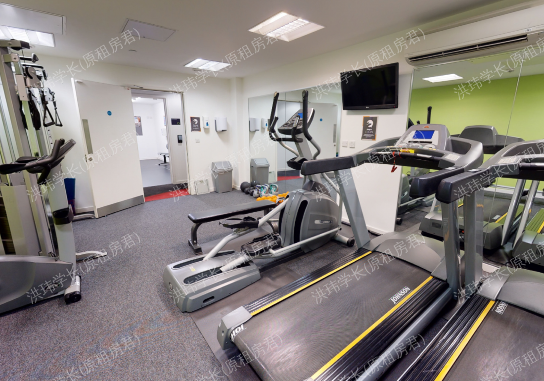 iQ Paris Gardens公寓