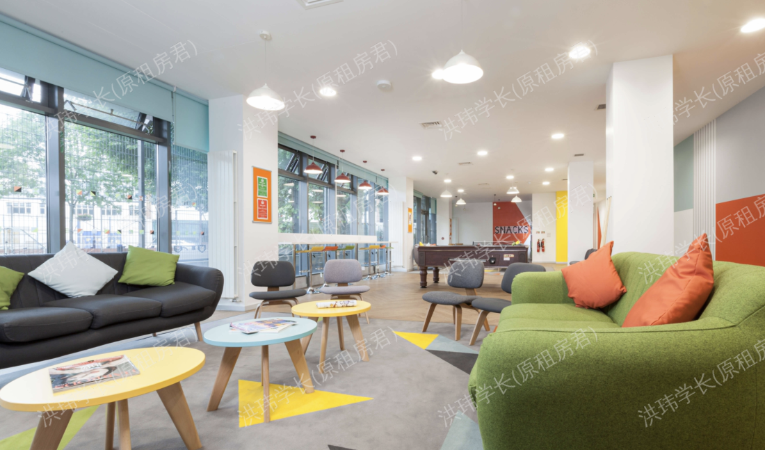 Moonraker Point公寓