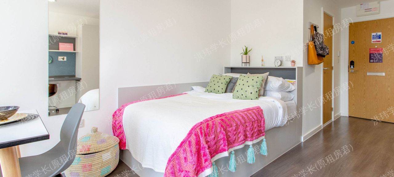 rooms picture