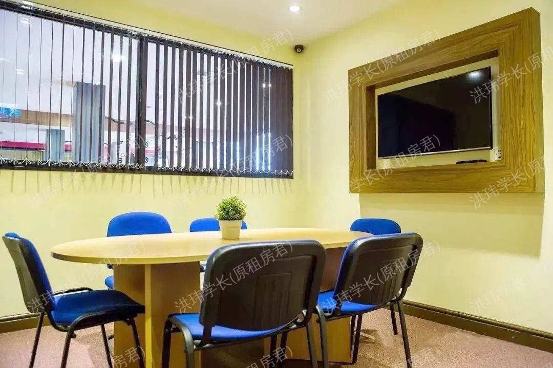rooms picture