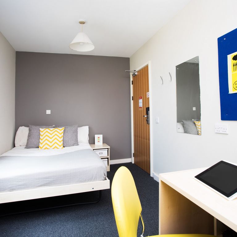 rooms picture