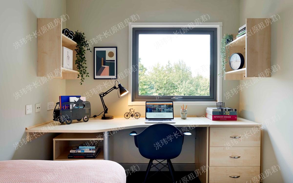 rooms picture