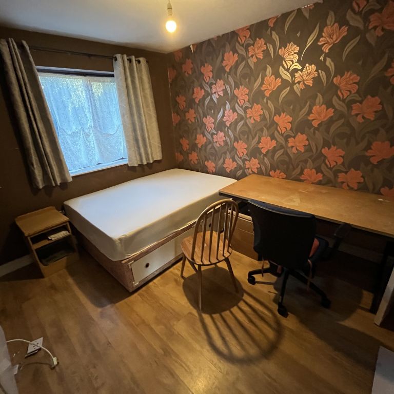 rooms picture