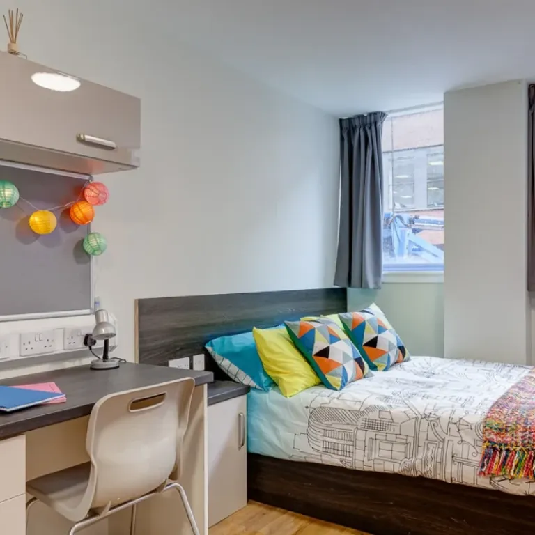rooms picture