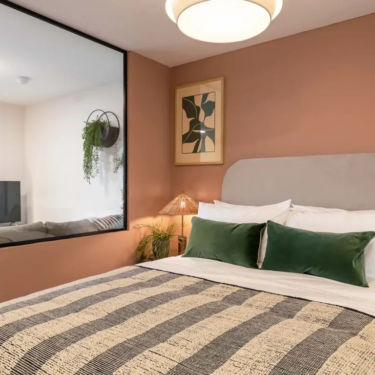 rooms picture