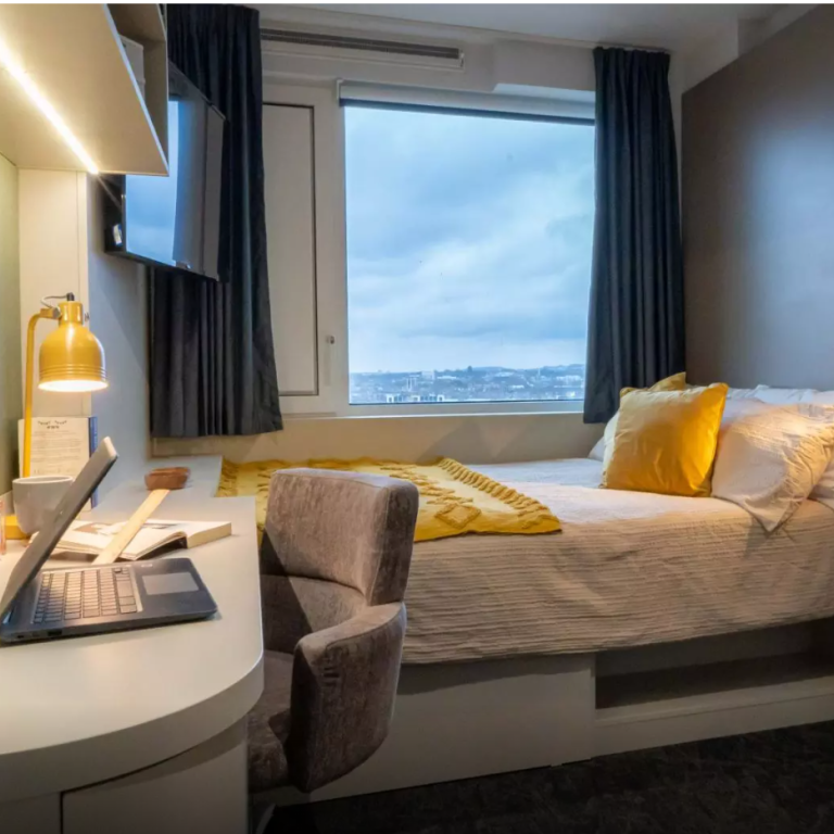 rooms picture