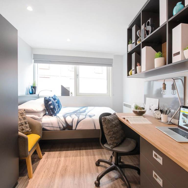 rooms picture