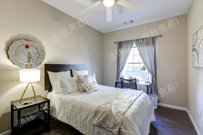 rooms picture