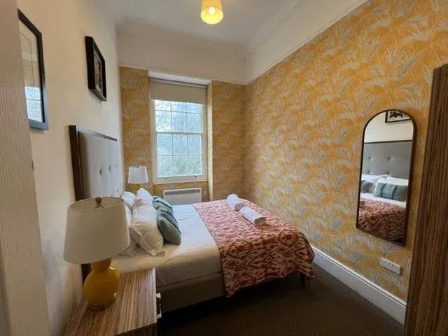 rooms picture