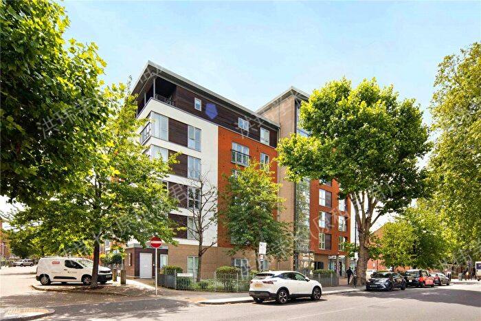 Peet Court | Three water公寓