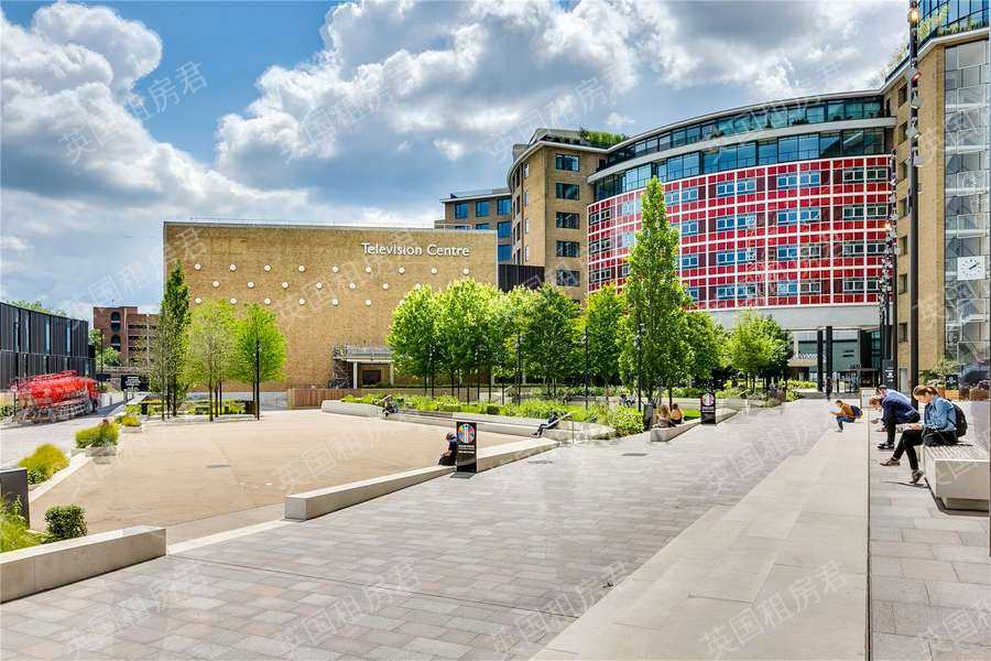 White City - BBC Television Centre Apartment公寓