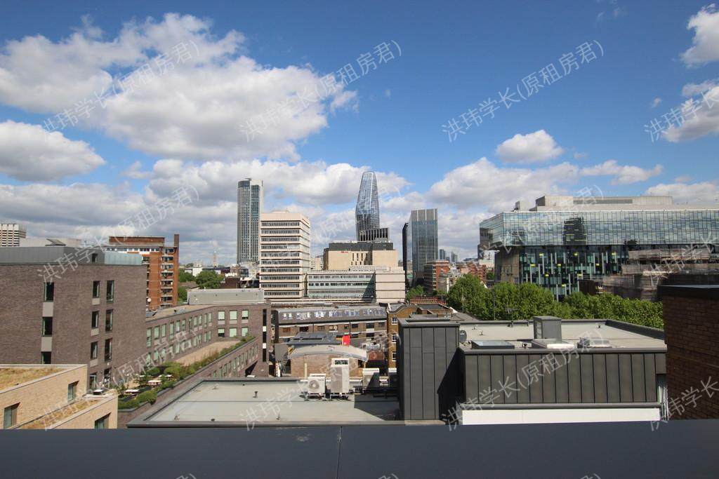 Boulevard Apartments公寓
