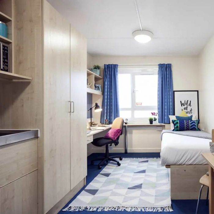 rooms picture