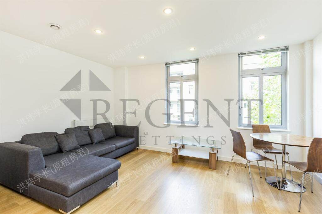 Caspian Apartments公寓