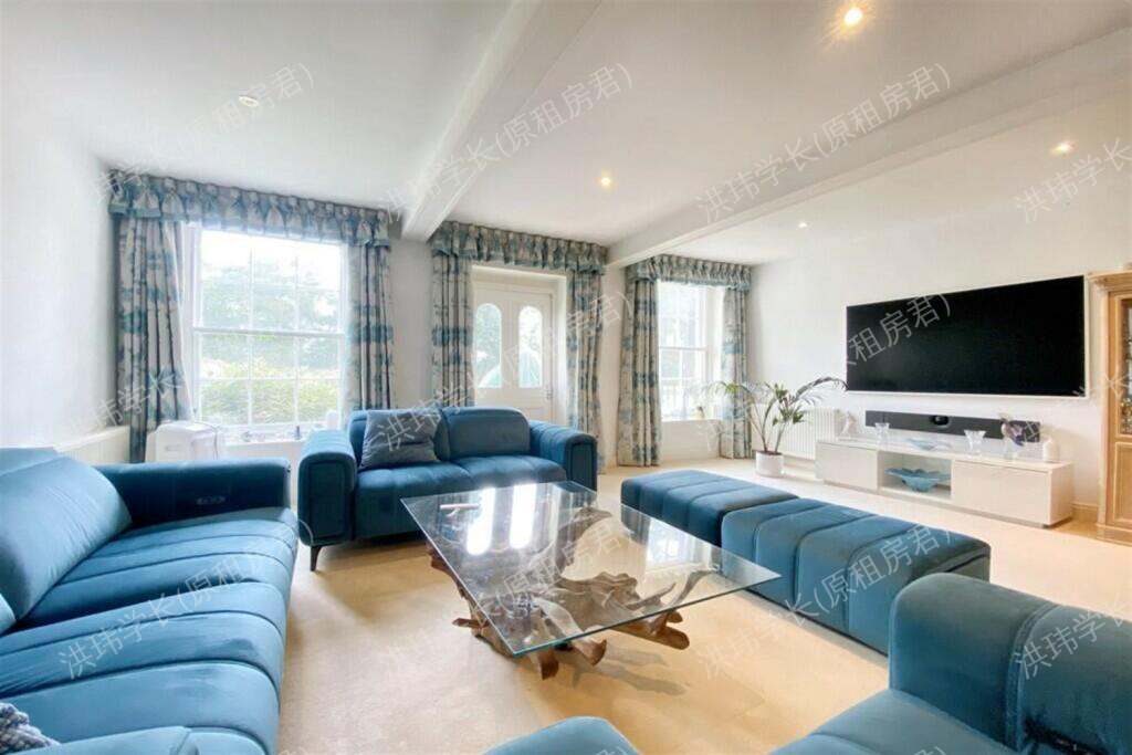 rooms picture