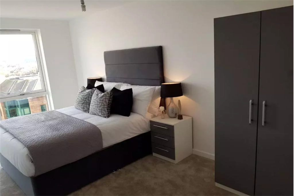rooms picture