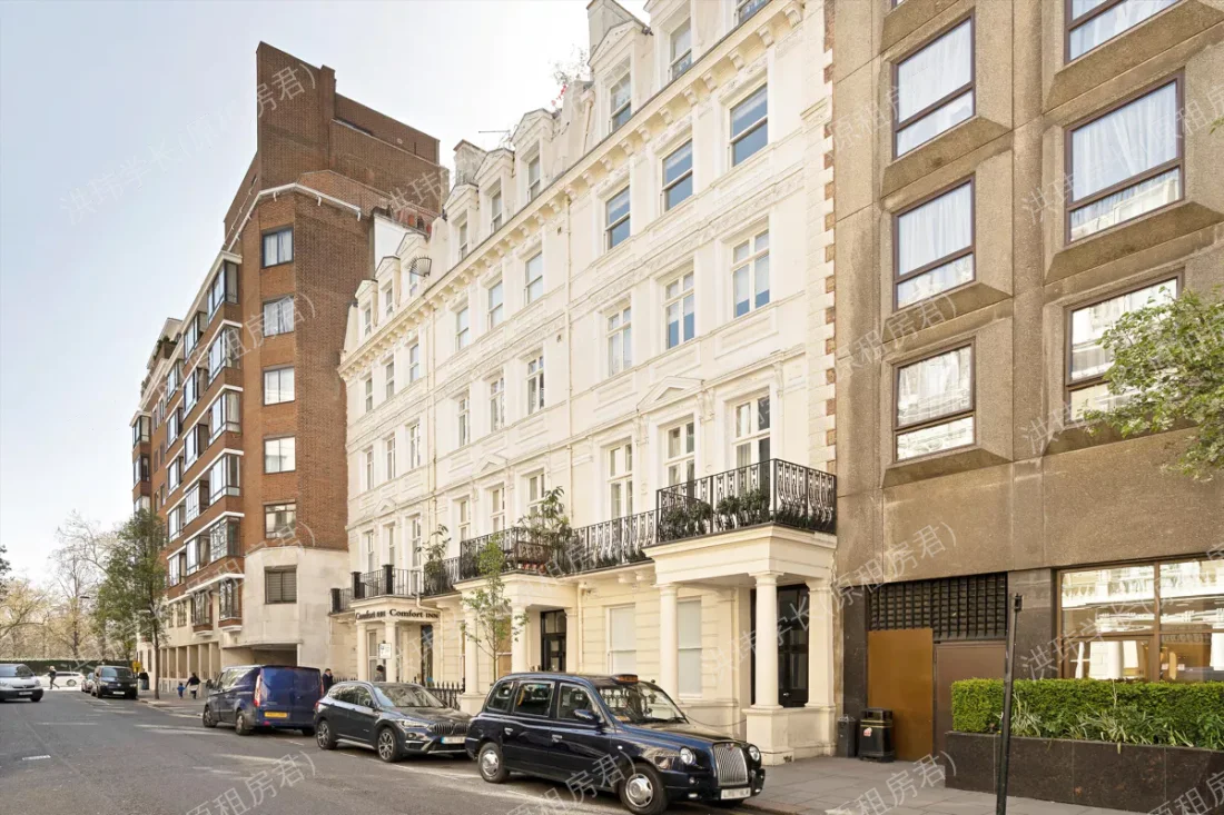 Centre Court Apartments公寓