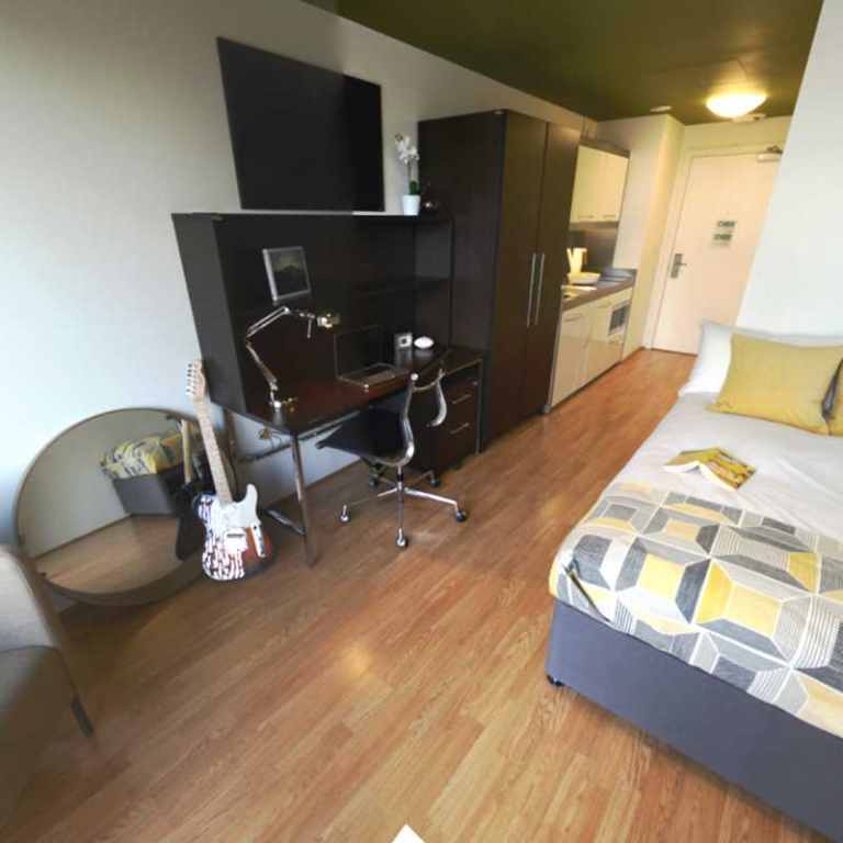 rooms picture