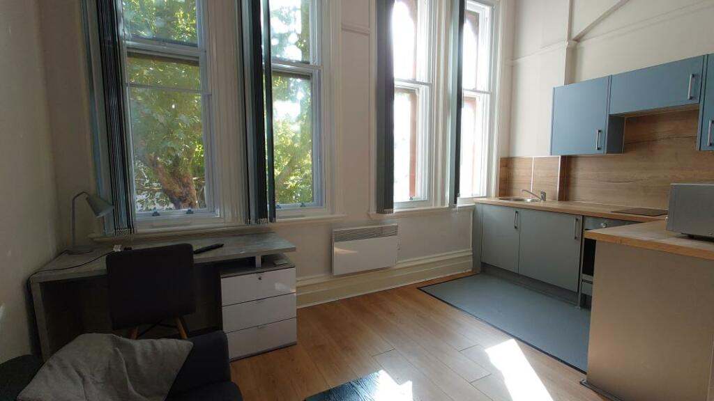 rooms picture