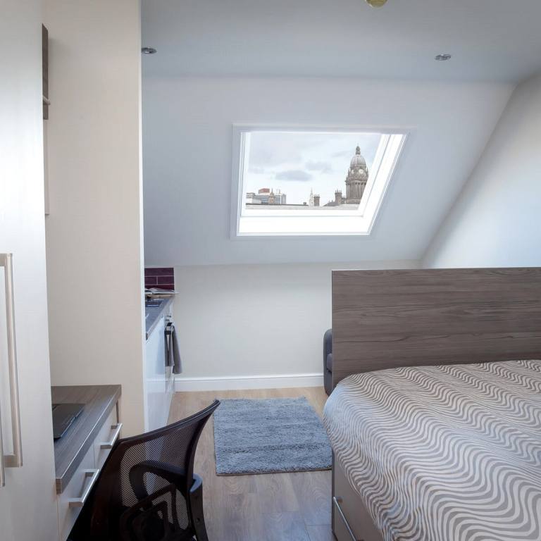 rooms picture