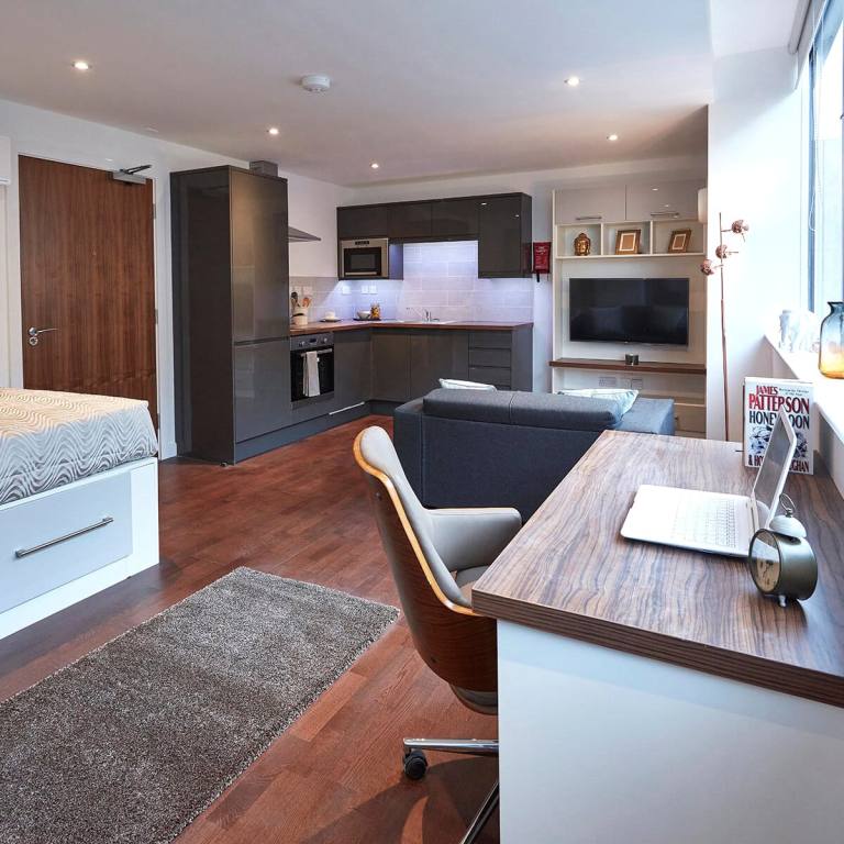 rooms picture