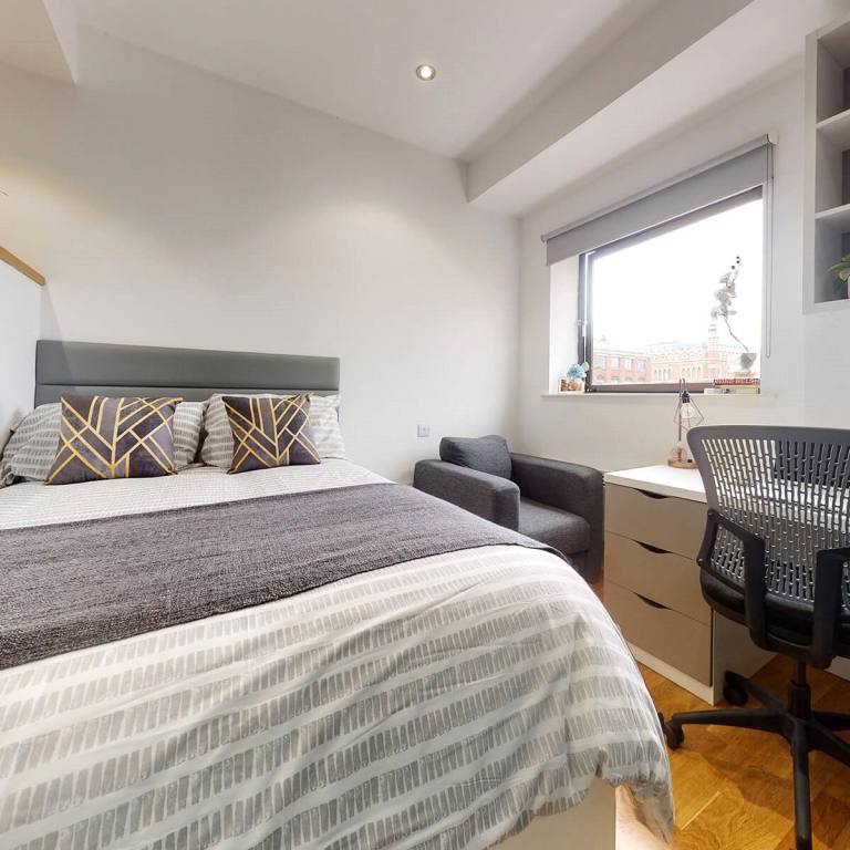 rooms picture