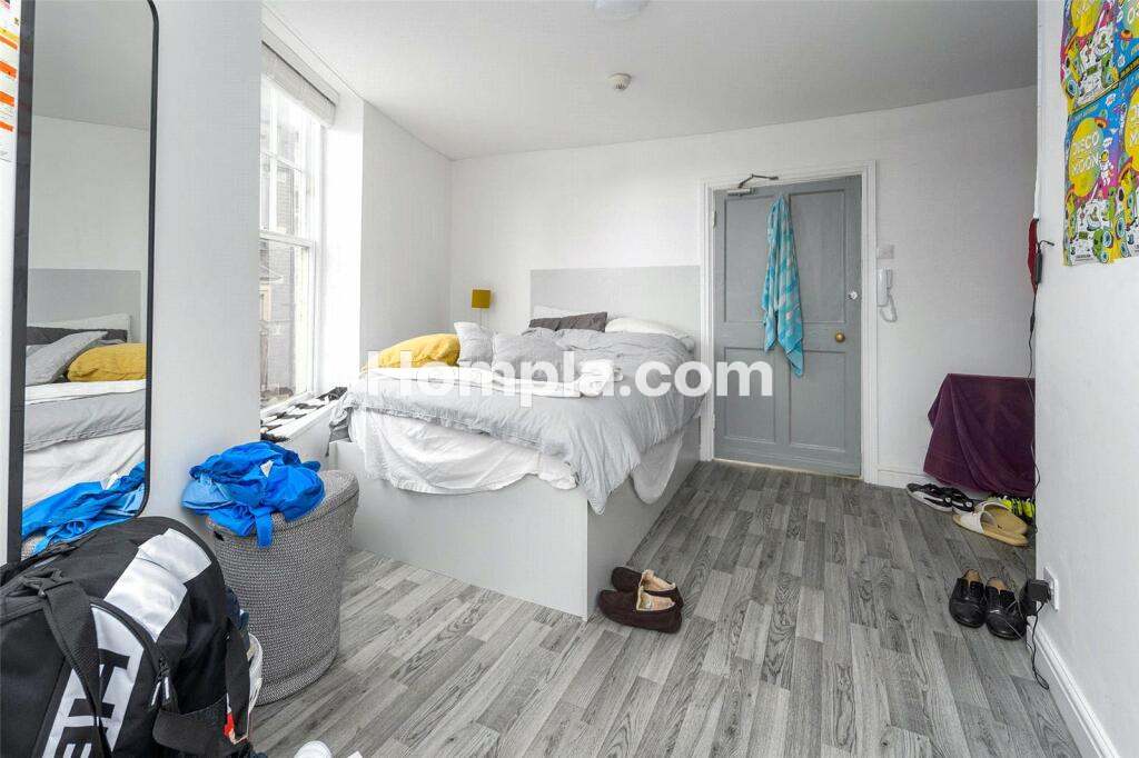 room picture