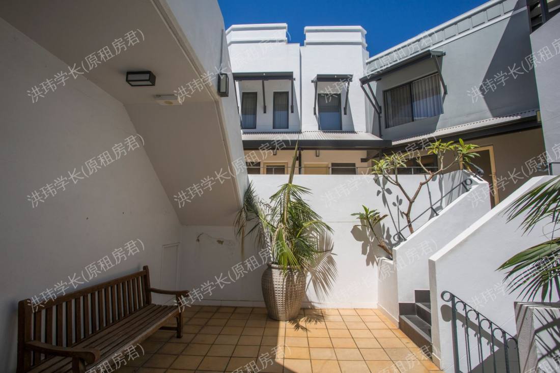 192 Hampden Road公寓