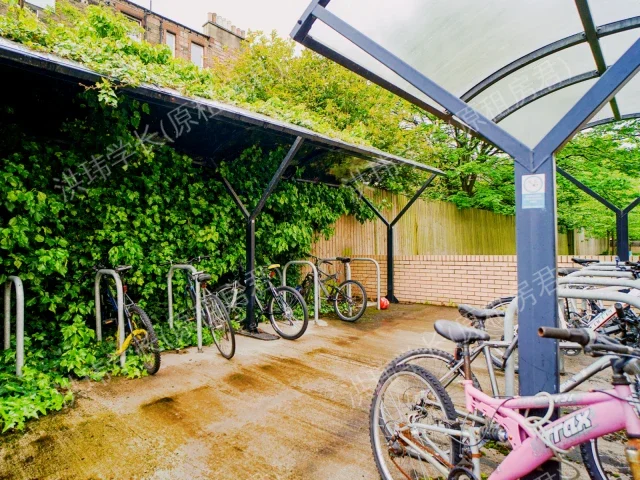 Beaverbank Place公寓