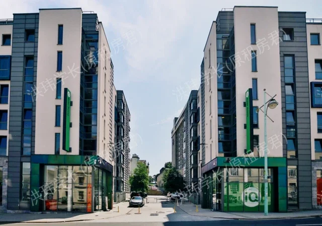 iQ Astor House公寓